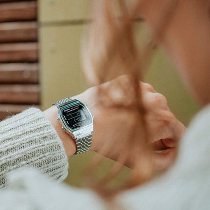 CASIO VINTAGE BLUETOOTH® NUTITELEFONIGA ÜHENDAMINE - TERAS - sisseehitatud kiirendusmõõtur tuvastab keha liikumise + sammuloendur - MUST ABL-100WE-1BEF