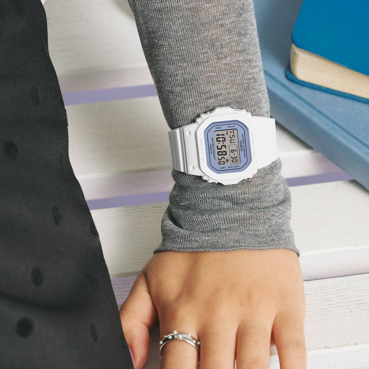 CASIO BABY-G 560 SPRING COLORS SERIE - LIGHT BLUE BGD-565SC-2BER