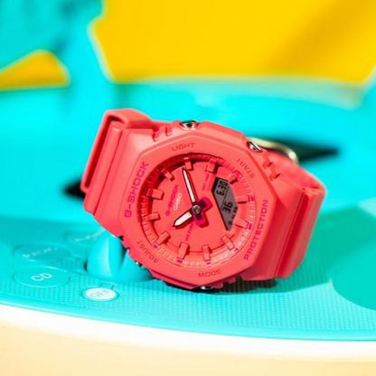 CASIO G-SHOCK OAK COMPACT - СЕРИЯ TON-ON-TONE РОЗОВЫЙ ****** GMA-P2100-4AER