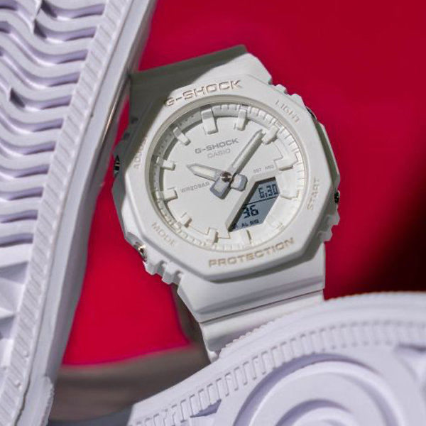 CASIO G-SHOCK OAK TONE ON TONE SERIES — БЕЛЫЕ GMA-P2100-7AER