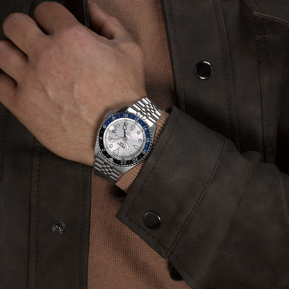 SEIKO 5 WATCHES SSK033K1